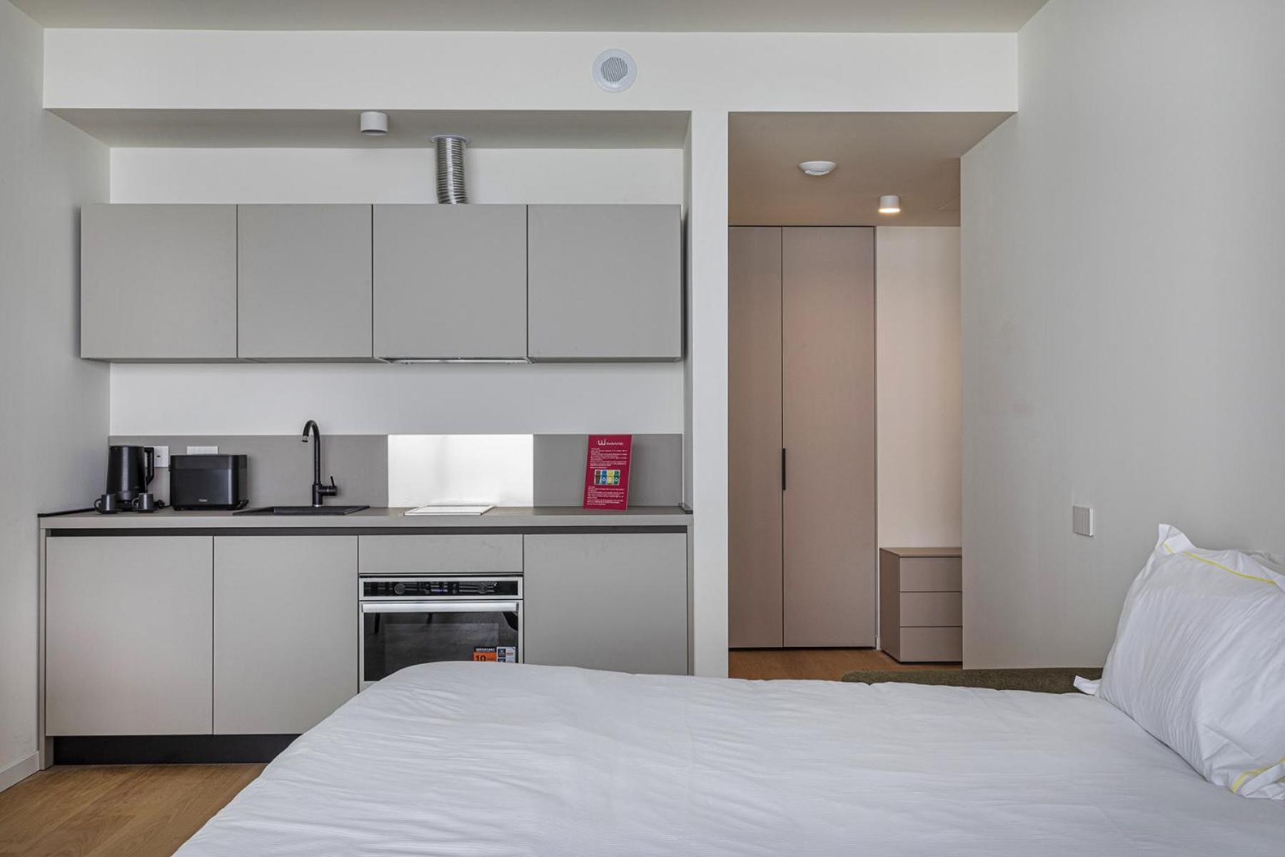 Apartamento Waterfront Retreat By Wonderful Italy *
